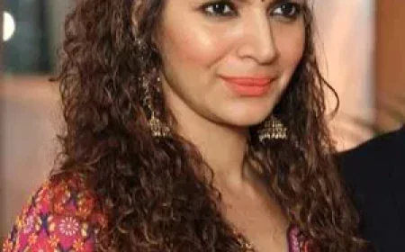 Shweta Kawatra Net Worth, Relationships, Age/Birthdate & Birthday Facts