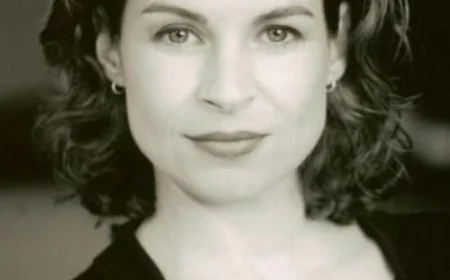 Linda Kash Net Worth, Relationships, Age/Birthdate & Birthday Facts