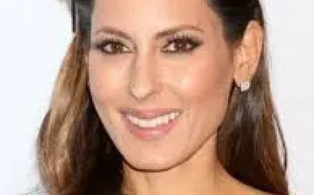 Kerri Kasem Net Worth, Relationships, Age/Birthdate & Birthday Facts