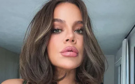 Khloe Kardashian Net Worth, Relationships, Age/Birthdate & Birthday Facts