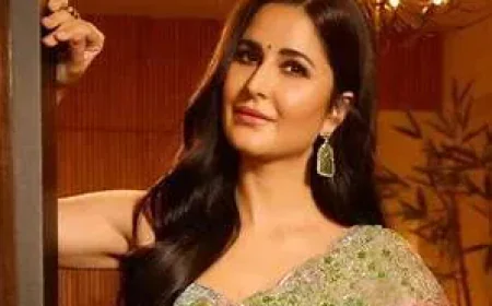 Katrina Kaif Net Worth, Relationships, Age/Birthdate & Birthday Facts
