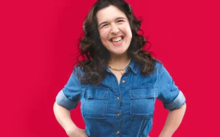 Rosie Jones Net Worth, Relationships, Age/Birthdate & Birthday Facts