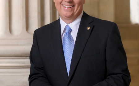 Doug Jones (Politician) Net Worth, Relationships, Age/Birthdate & Birthday Facts