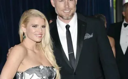 Eric Johnson Net Worth, Relationships, Age/Birthdate & Birthday Facts