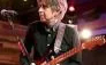 Eric Johnson Net Worth, Relationships, Age/Birthdate & Birthday Facts