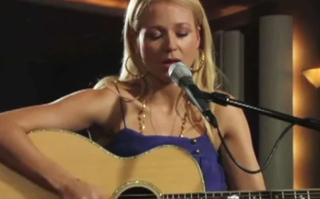 Jewel Net Worth, Relationships, Age/Birthdate & Birthday Facts