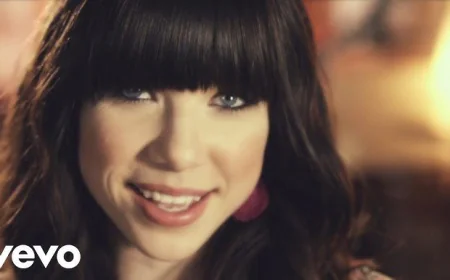 Carly Rae Jepsen Net Worth, Relationships, Age/Birthdate & Birthday Story