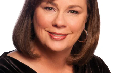 Lisa Jackson Net Worth, Relationships, Age/Birthdate & Birthday Facts