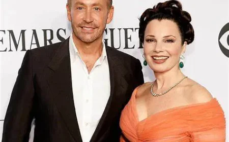 Peter Marc Jacobson Net Worth, Relationships, Age/Birthdate & Birthday Facts