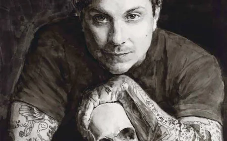 Frank Iero Net Worth, Relationships, Age/Birthdate & Birthday Facts