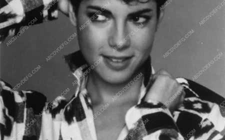 Joyce Hyser Net Worth, Relationships, Age/Birthdate & Birthday Facts