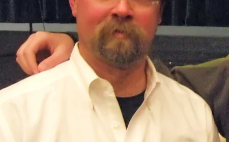 Jamie Hyneman Net Worth, Relationships, Age/Birthdate & Birthday Facts