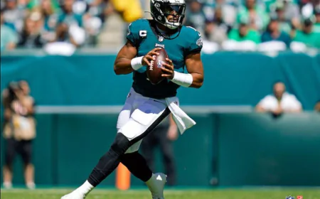 Jalen Hurts Net Worth, Relationships, Age/Birthdate & Birthday Facts