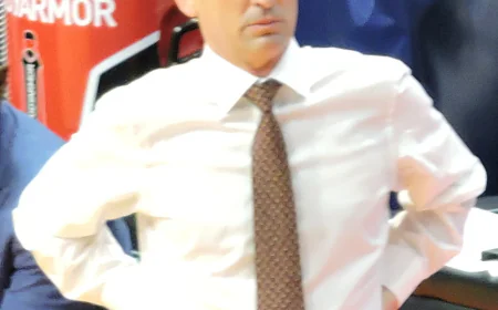 Bobby Hurley Net Worth, Relationships, Age/Birthdate & Birthday Facts