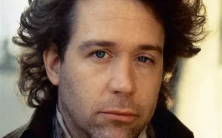 Tom Hulce Net Worth, Relationships, Age/Birthdate & Birthday Facts