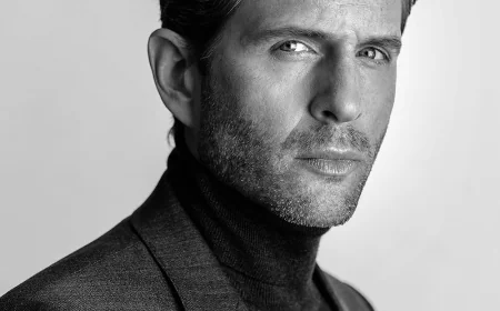 Glenn Howerton Net Worth, Relationships, Age/Birthdate & Birthday Facts