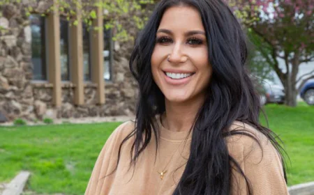 Chelsea Houska Net Worth, Relationships, Age/Birthdate & Birthday Facts