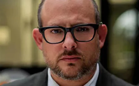 Eli Holzman Net Worth, Relationships, Age/Birthdate & Birthday Facts