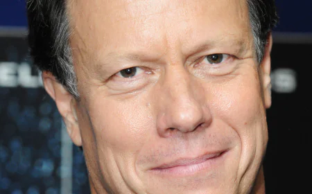 Gavin Hood Net Worth, Relationships, Age/Birthdate & Birthday Facts