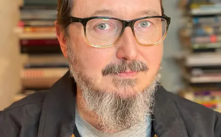 John Hodgman Net Worth, Relationships, Age/Birthdate & Birthday Facts