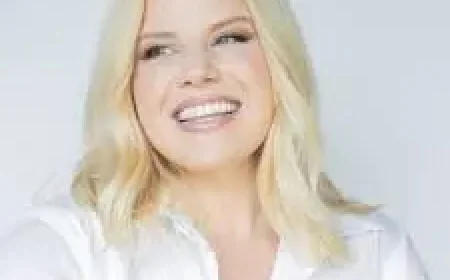 Megan Hilty Net Worth, Relationships, Age/Birthdate & Birthday Facts