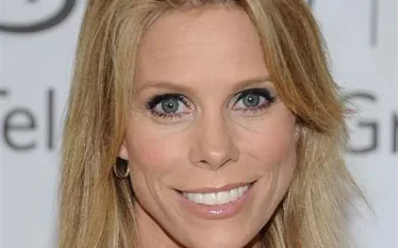 Cheryl Hines Net Worth, Relationships, Age/Birthdate & Birthday Facts