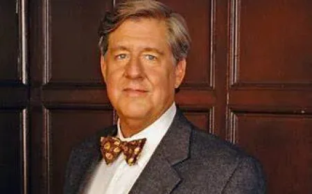 Earl Hindman Net Worth, Relationships, Age/Birthdate & Birthday Facts