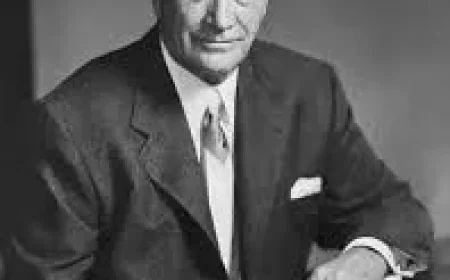 Conrad Hilton Net Worth, Relationships, Age/Birthdate & Birthday Facts