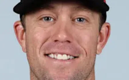 Aaron Hill Net Worth, Relationships, Age/Birthdate & Birthday Facts