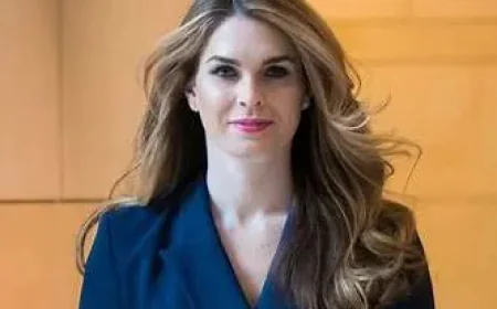 Hope Hicks Net Worth, Relationships, Age/Birthdate & Birthday Facts