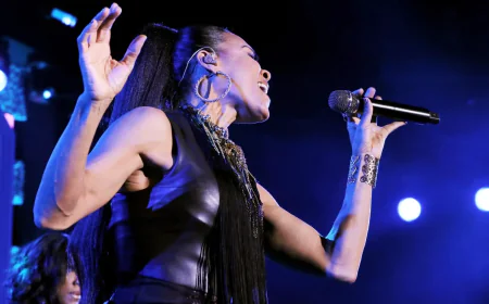 Cindy Herron Net Worth, Relationships, Age/Birthdate & Birthday Insights