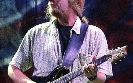 Jimmy Herring Net Worth, Relationships, Age/Birthdate & Birthday Facts