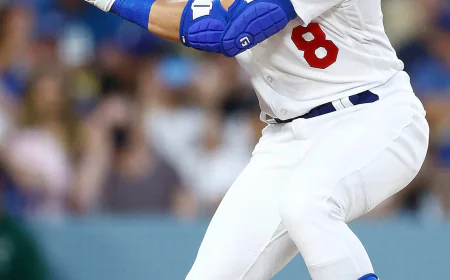 Enrique Hernandez Net Worth, Relationships, Age/Birthdate & Birthday Facts