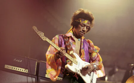 Jimi Hendrix Net Worth, Relationships, Age/Birthdate & Birthday Facts