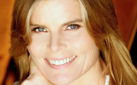 Mariel Hemingway Net Worth, Relationships, Age/Birthdate & Birthday Facts