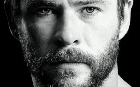 Chris Hemsworth Net Worth, Relationships, Age/Birthdate & Birthday Facts