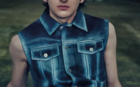 Isaac Hempstead-Wright Net Worth, Relationships, Age/Birthdate & Birthday Facts