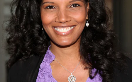 Shari Headley Net Worth, Relationships, Age/Birthdate & Birthday Facts