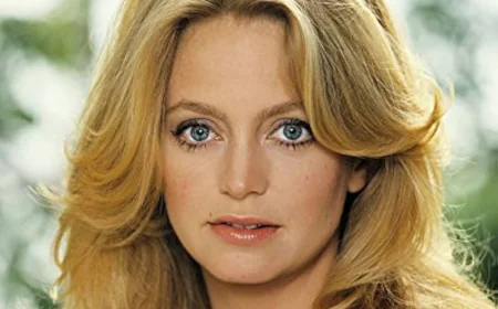 Goldie Hawn Net Worth, Relationships, Age/Birthdate & Birthday Facts