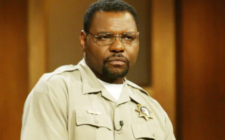Petri Hawkins-Byrd Net Worth, Relationships, Age/Birthdate & Birthday Facts