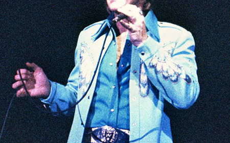 Bobby Hatfield Net Worth, Relationships, Age/Birthdate & Birthday Facts