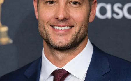 Justin Hartley Net Worth, Relationships, Age/Birthdate & Birthday Facts