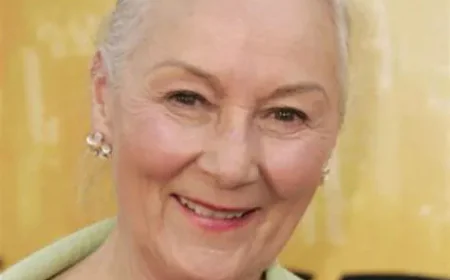 Rosemary Harris Net Worth, Relationships, Age/Birthdate & Birthday Facts