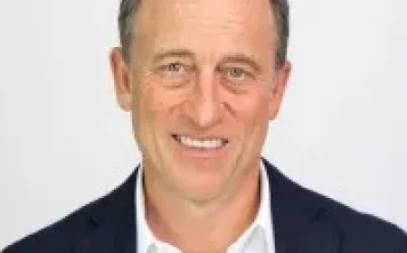 Josh Harris Net Worth, Relationships, Age/Birthdate & Birthday Facts