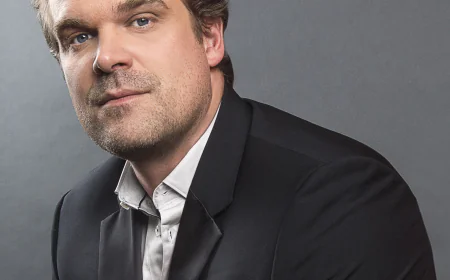 David Harbour Net Worth, Relationships, Age/Birthdate & Birthday Facts