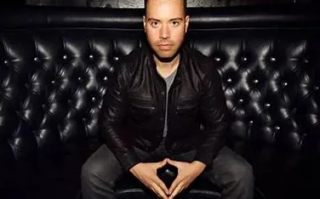 Jordan Harbinger Net Worth, Relationships, Age/Birthdate & Birthday Facts