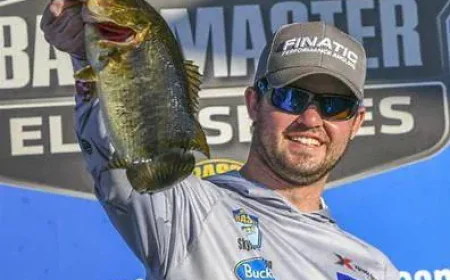 Skylar Hamilton Net Worth, Relationships, Age/Birthdate & Birthday Facts