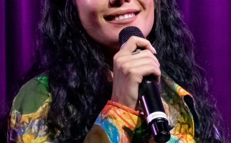 Halsey Net Worth, Relationships, Age/Birthdate & Birthday Facts