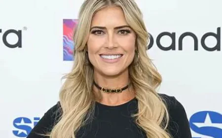 Christina Haack Net Worth, Relationships, Age/Birthdate & Birthday Insights