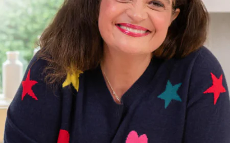 Alex Guarnaschelli Net Worth, Relationships, Age/Birthdate & Birthday Facts